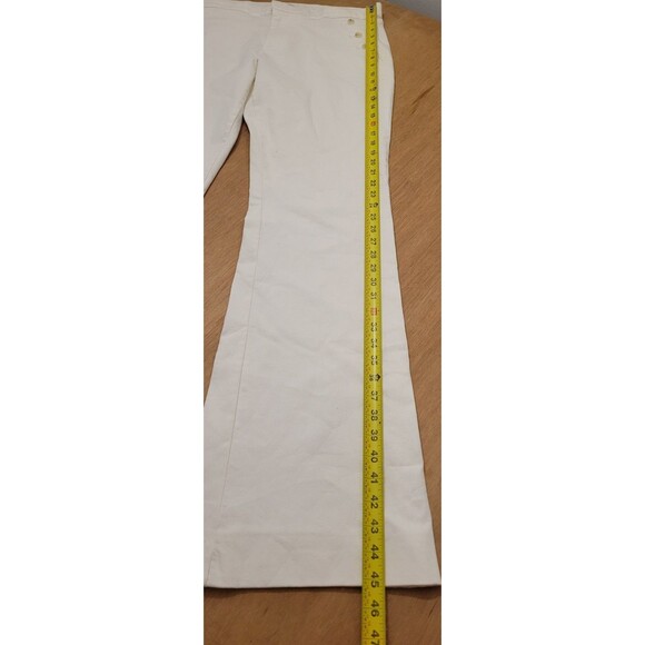 Banana Republic Premium Denim White Flare Leg Jeans Womens Size 32L (36x34) - Picture 12 of 16